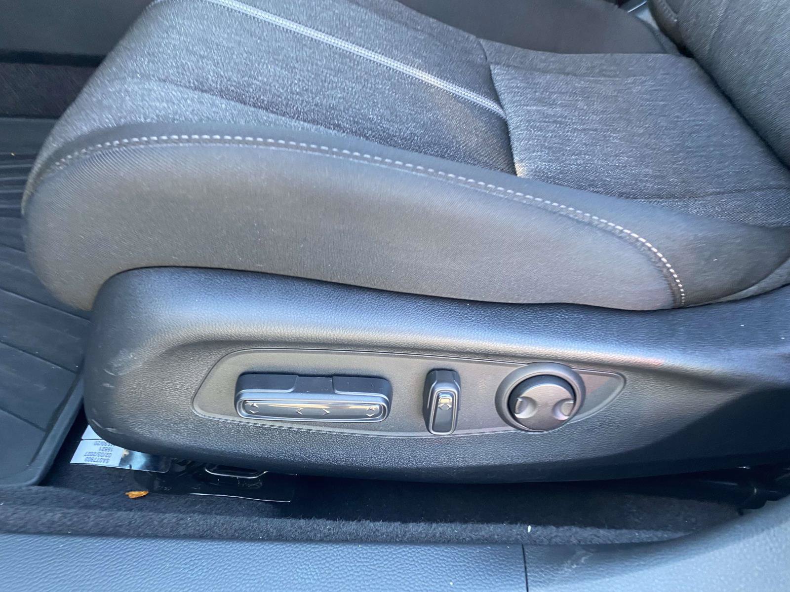 Used 2025 Honda Accord Sport image 17