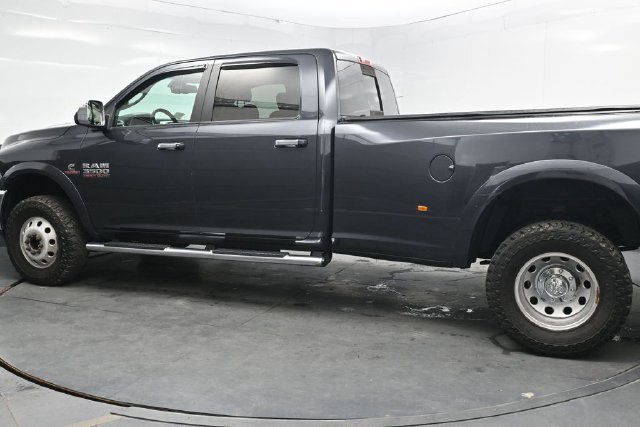 Used 2016 RAM 3500 Laramie AWD/4WD image 4