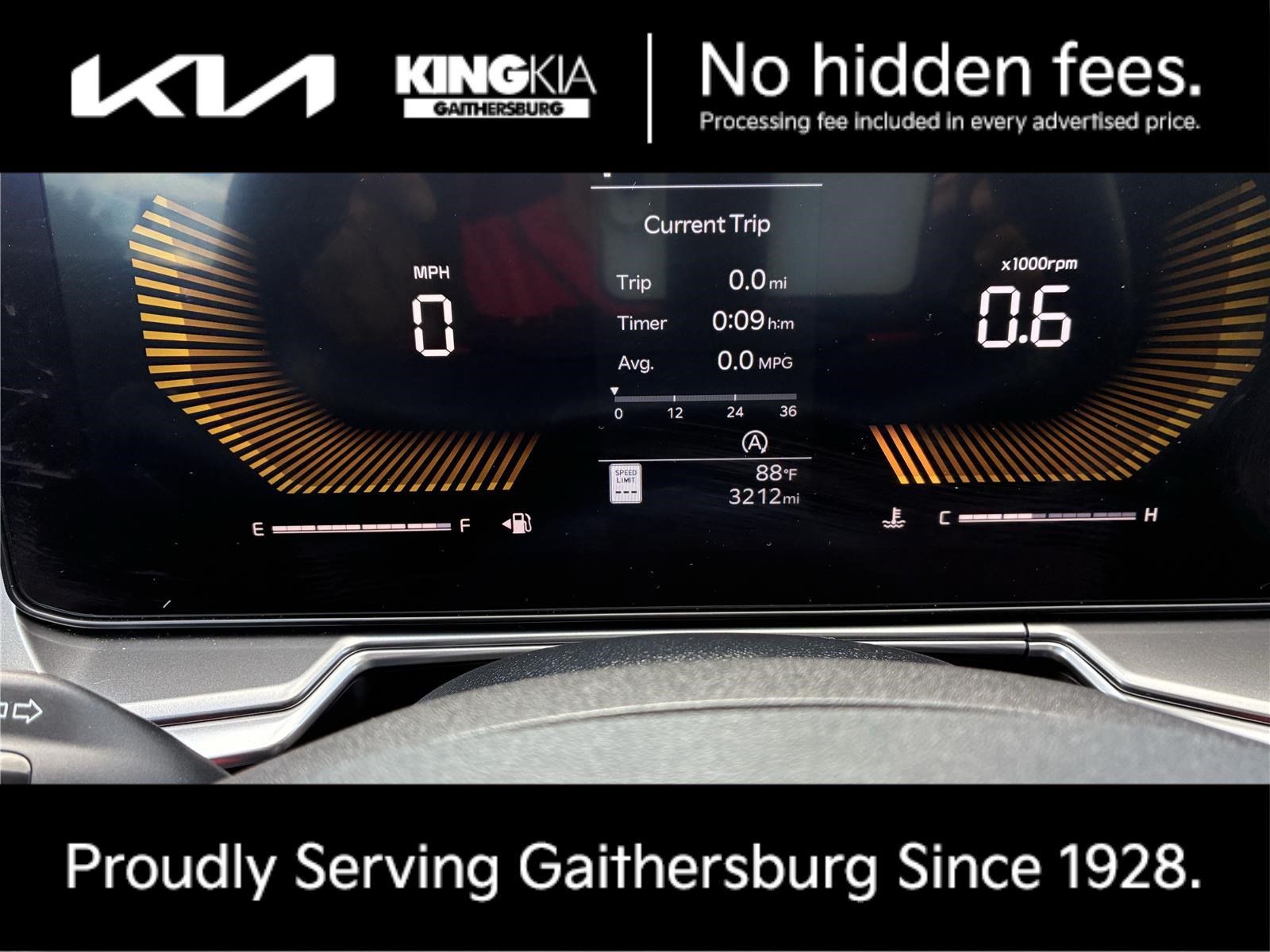 Certified 2026 Kia Sorento LX FWD image 31