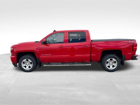 Used 2018 Chevrolet Silverado 1500 LT w/ All Star Edition AWD/4WD image 2