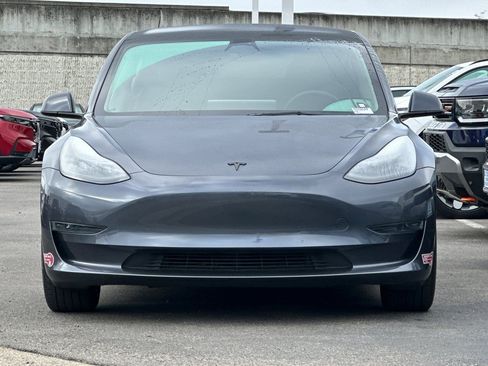 Used 2023 Tesla Model 3 Standard Range image 8