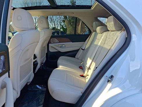 New 2026 Mercedes-Benz GLE 350 4MATIC image 8