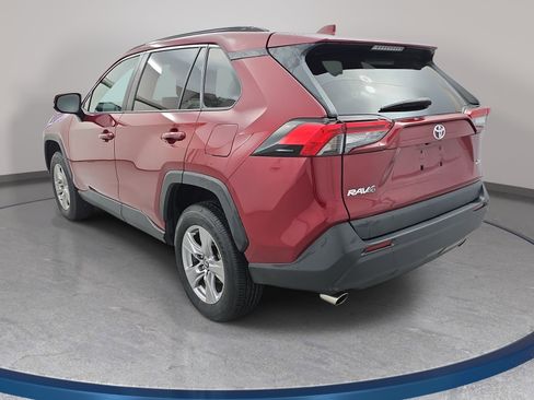 Used 2023 Toyota RAV4 XLE w/ Convenience Package image 7