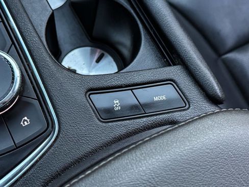 Used 2020 Cadillac XT5 Sportv image 40