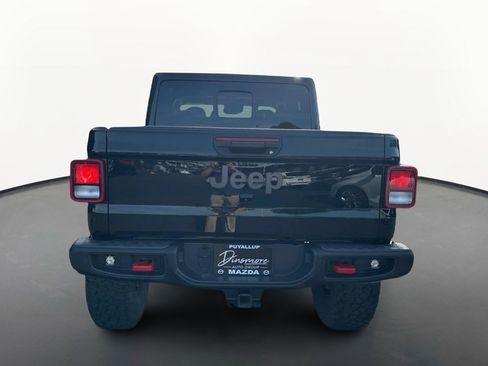 Used 2021 Jeep Gladiator Rubicon AWD/4WD image 4