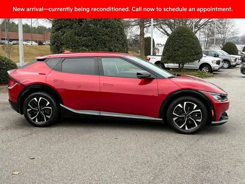 Certified 2023 Kia EV6 Wind w/ Wind Technology Package image 6
