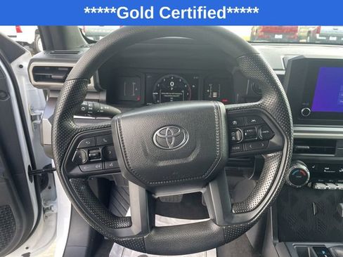 Certified 2024 Toyota Tacoma SR5 AWD/4WD image 19