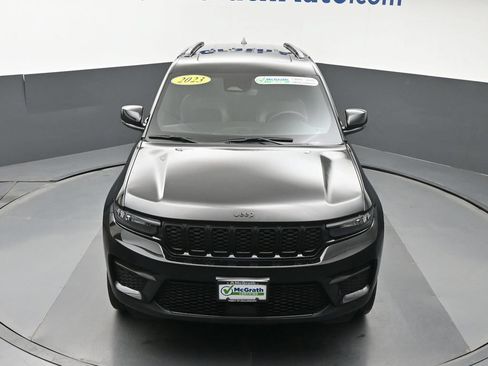 Used 2023 Jeep Grand Cherokee Altitude AWD/4WD image 28