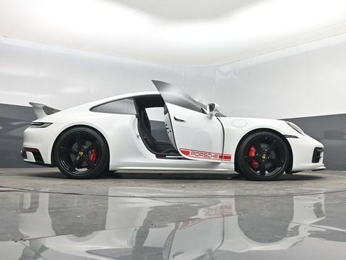 Used 2023 Porsche 911 Carrera S RWD image 7