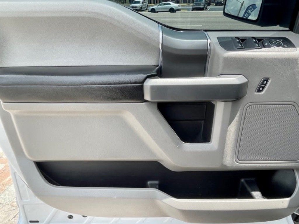 Used 2018 Ford F150 XLT w/ Equipment Group 302A Luxury RWD image 29