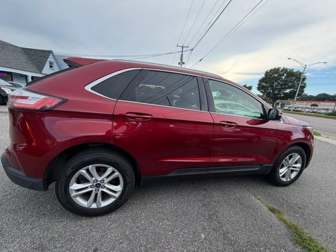 Used 2019 Ford Edge SEL w/ Equipment Group 201A FWD image 6