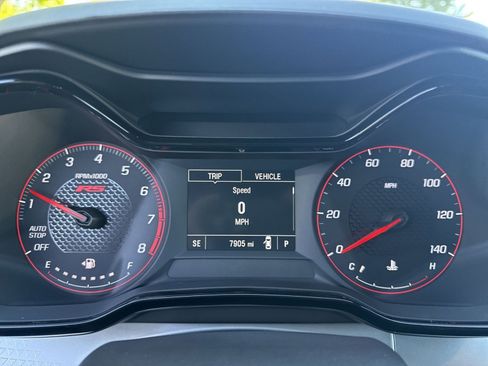Used 2025 Chevrolet Trax RS FWD image 16