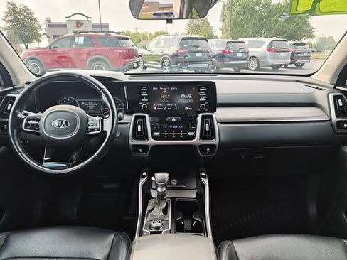 Used 2021 Kia Sorento EX FWD image 15