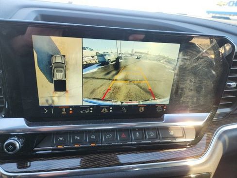 Used 2024 GMC Sierra 1500 Elevation w/ Preferred Package image 13