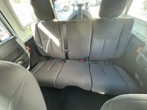 Certified 2017 Jeep Wrangler Unlimited Sport w/ Connectivity Group image 13