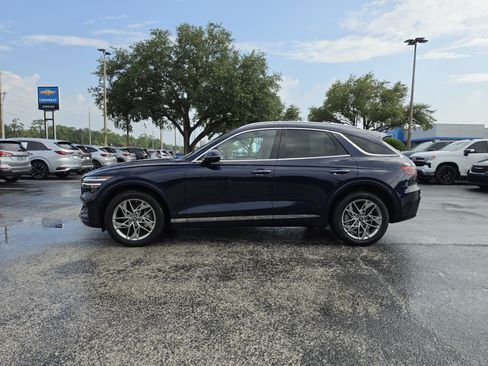 Used 2025 Genesis GV70 2.5T AWD/4WD image 9