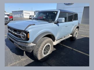 Used 2024 Ford Bronco Outer Banks w/ Sasquatch Package AWD/4WD video 1