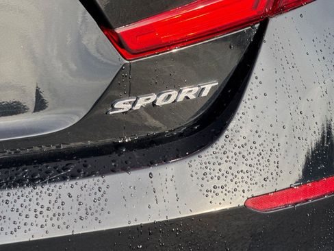 Used 2019 Honda Accord Sport image 26