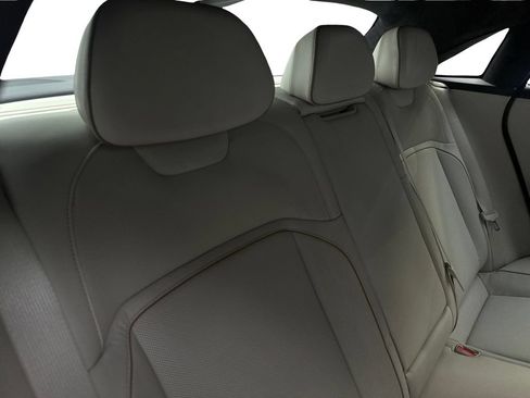 Used 2023 Lucid Air Touring AWD/4WD image 38