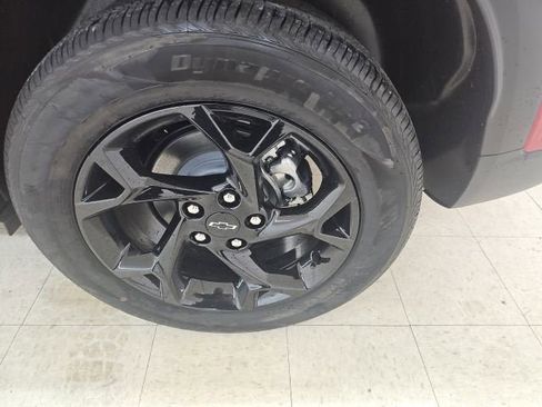 New 2026 Chevrolet Trax LT w/ Driver Confidence Package FWD image 15