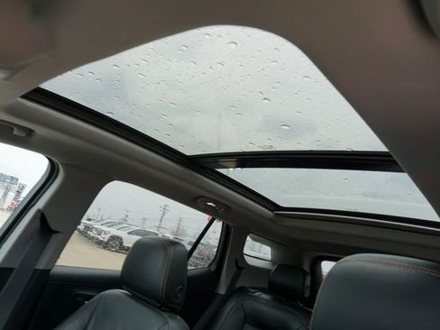 Certified 2019 GMC Terrain SLT w/ Preferred Package image 16