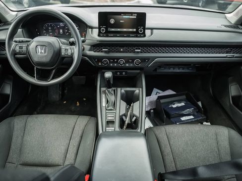 Used 2024 Honda Accord EX image 17