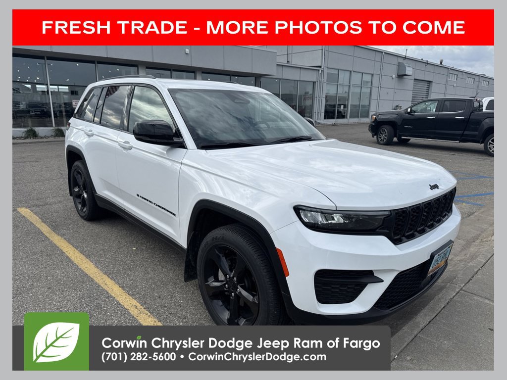 Used 2024 Jeep Grand Cherokee Altitude AWD/4WD 360° Tour