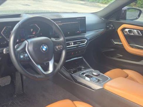 Used 2023 BMW 230i Coupe w/ Premium Package RWD image 16