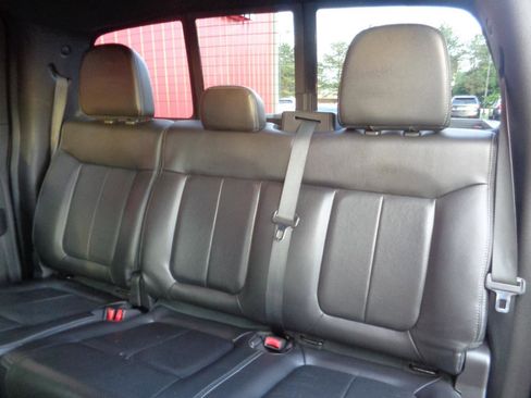 Used 2013 Ford F150 FX4 w/ Luxury Equipment Group AWD/4WD image 8
