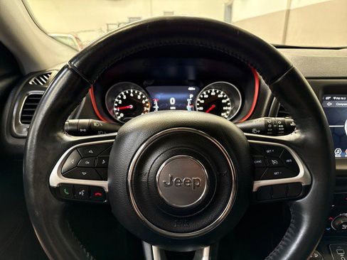 Used 2017 Jeep Compass Trailhawk w/ Safe & Security Group image 29