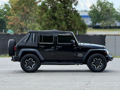 Used 2015 Jeep Wrangler Unlimited Sport w/ Quick Order Package 24S AWD/4WD image 7