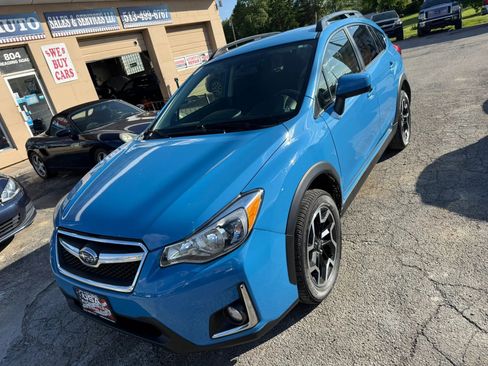 Used 2016 Subaru Crosstrek 2.0i Premium AWD/4WD image 2