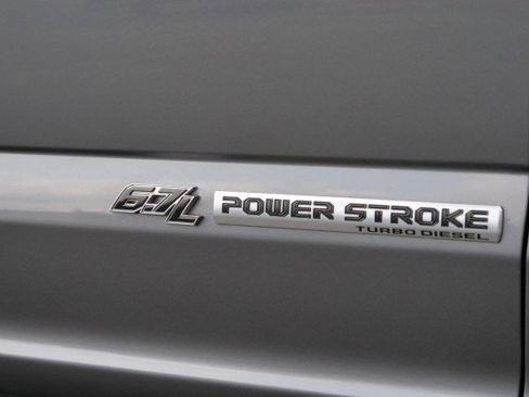 Used 2022 Ford F350 Lariat w/ Black Appearance Package image 46