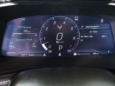 Used 2022 Chevrolet Corvette Stingray Coupe w/ Z51 Performance Package RWD image 4