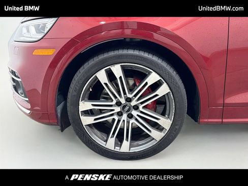 Used 2018 Audi SQ5 Prestige w/ Prestige Package AWD/4WD image 2