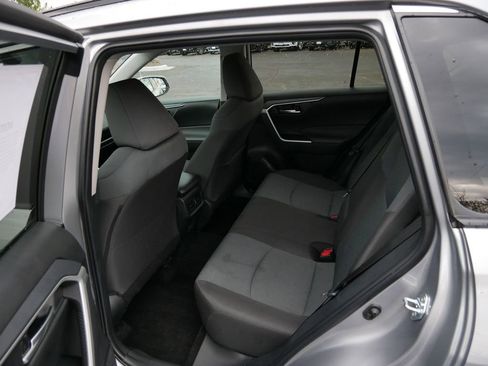 Certified 2025 Toyota RAV4 XLE AWD/4WD image 11