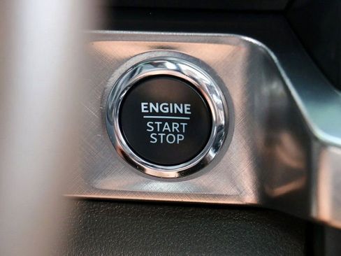 Used 2024 Ford F350 King Ranch image 16