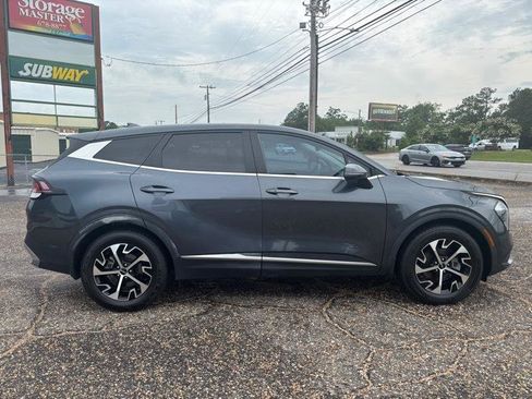 Used 2023 Kia Sportage EX FWD image 6