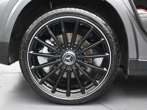 Used 2024 Mercedes-Benz GLA 35 AMG 4MATIC image 10