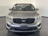 Used 2017 Kia Sorento LX image 4