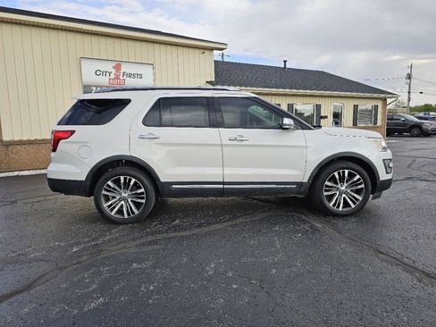Used 2017 Ford Explorer Platinum AWD/4WD image 33