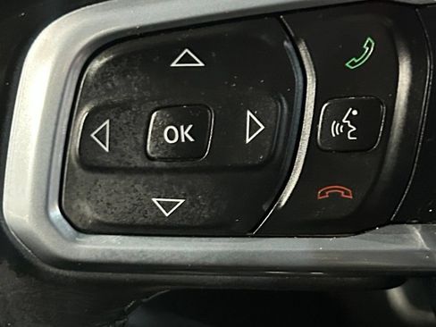 Used 2021 Jeep Wrangler Unlimited Sahara AWD/4WD image 63