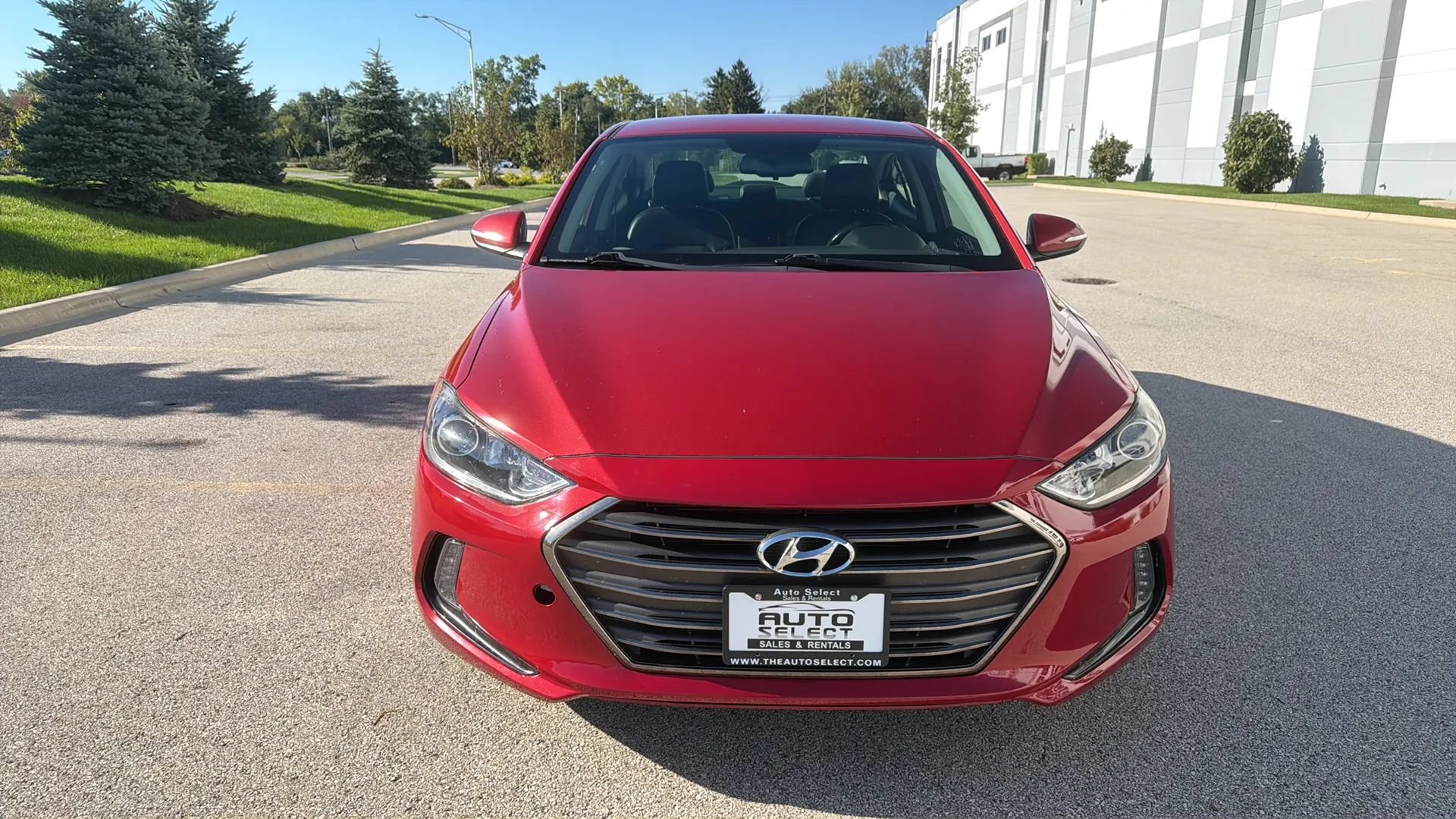 Used 2017 Hyundai Elantra Limited FWD image 2