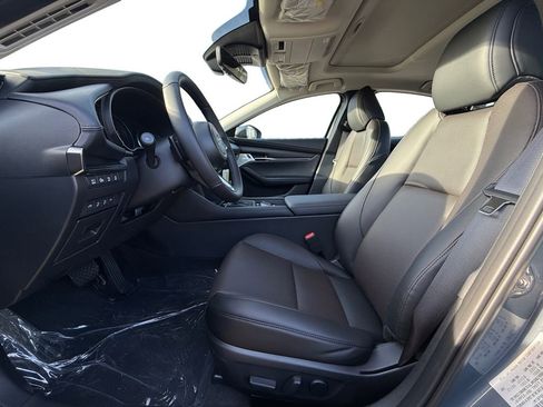 New 2026 MAZDA MAZDA3 2.5 Turbo Sedan w/Premium Plus image 9