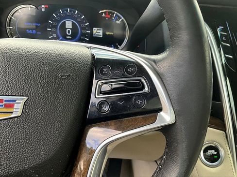 Certified 2020 Cadillac Escalade Luxury image 12