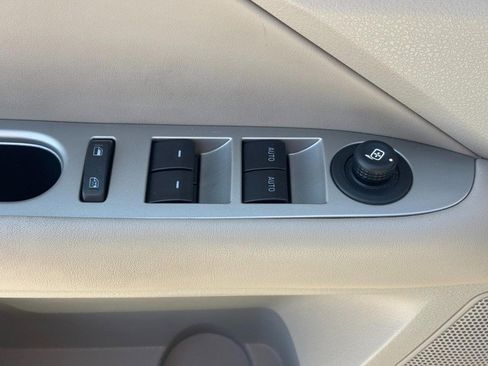 Used 2012 Ford Fusion SEL image 17