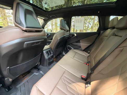 Used 2025 BMW X3 xDrive30i w/ Premium Package AWD/4WD image 14