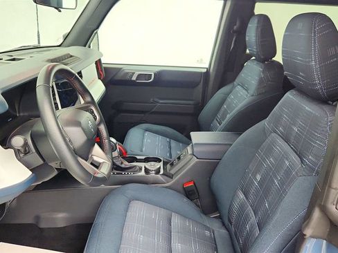 Used 2025 Ford Bronco Heritage Edition image 19