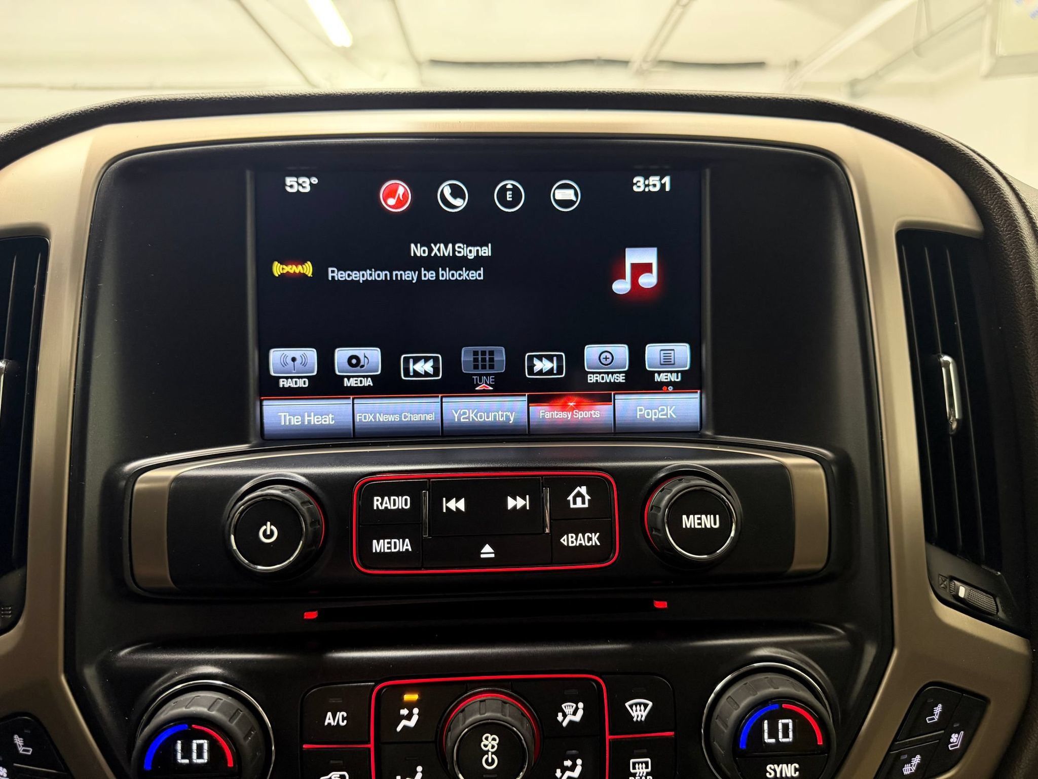 Used 2016 GMC Sierra 2500 Denali w/ Driver Alert Package AWD/4WD image 21