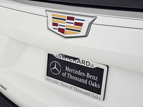 Used 2023 Cadillac Escalade Premium Luxury w/ Performance Package image 14